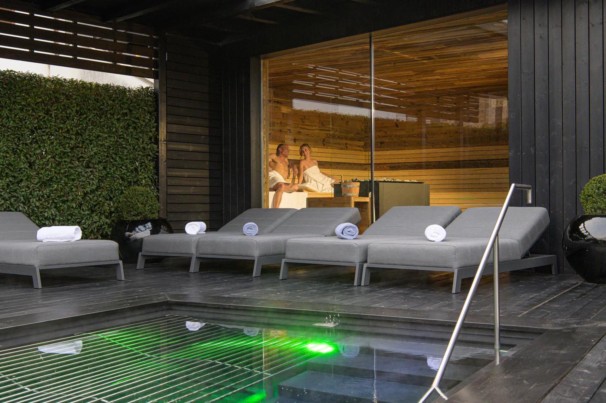 Tirolensis Hotell Tesimo Exteriör bild