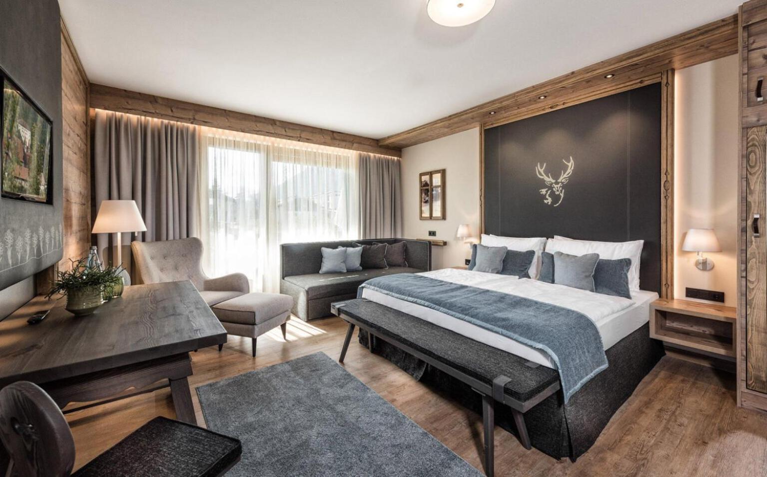 Tirolensis Hotell Tesimo Exteriör bild