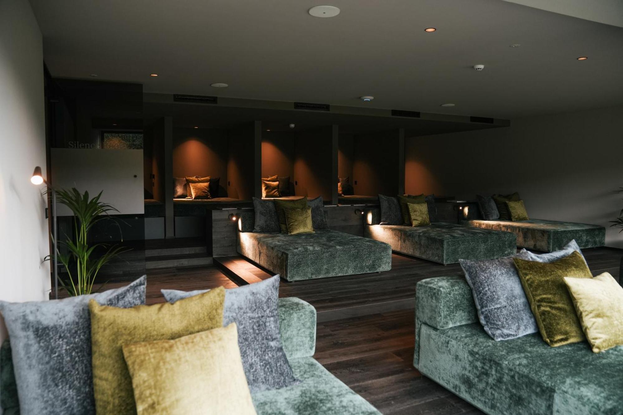 Tirolensis Hotell Tesimo Exteriör bild